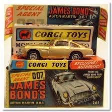 corgy-james-bond-aston-martin